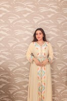 عبايه نسائي مطرزه بحزام