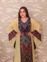 عبايه نسائي بتطريز فلسطيني