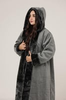 فروه نسائي قماش مخمل مموج