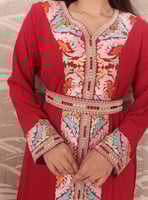 عبايه نسائي مطرزه بحزام