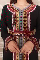 عبايه نسائيه مطرزه مع حزام