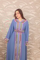 عبايه نسائيه مطرزه مع حزام