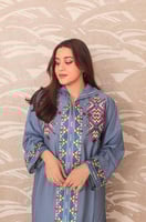 عبايه نسائي مطرزه مع قبعه