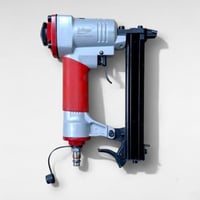 دباسة هواء دويسر 8416