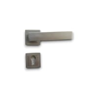 مسكة باب مفصول 003 فضي