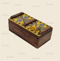 صندوق عود خشب ملون مقاس 17*9سم