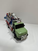 لوري معا العزبه