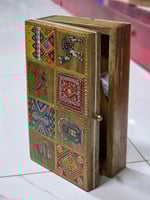 صندوق خشب نقشه نجدي مقاس 24*14*8 سم