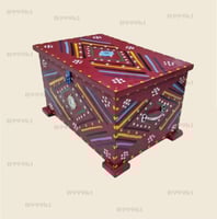 صندوق خشب الوان يدوي مقاس 45*30*28 سم