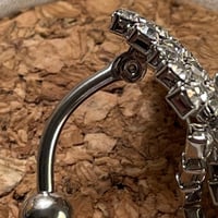 حلق سرة كرستال فضي