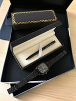 طقم رجالي ساعه كاسيو وقلم بالاس