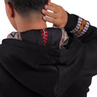 هودي بتصميم السدو تراثي