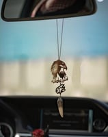 تعليقة صقر مع كسرة العود حسب الطلب