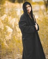 فروة نسائيه مطرزه بالاسم