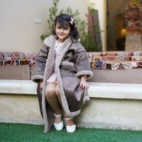 فروة بناتي أنيقة