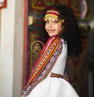 فستان سدو احمر بشعار يوم التاسيس