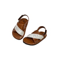 نعال شرقي اطفال بني وابيض