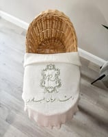 بطانيه بيضاء