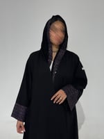 كتان مع أكمام ركامه بنفسجي