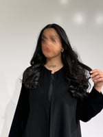 شاكيرا مع أكمام مخمل