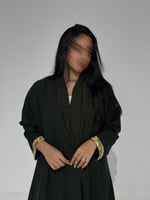 كتان اخضر مع أسواره ملونه