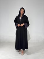 كتان مع أكمام ركامه بنفسجي