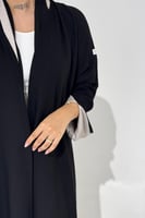 ملكي مع أكمام سواره بفتحة بيج