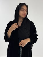 مخمل مع قيطان اخضر