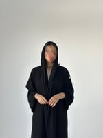 عباية ملكي مع ملكي مطرز أسود