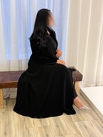 شاكيرا مع أكمام مخمل