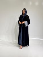 مخمل كحلي مع أسواره مبطنه