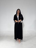 ملكي مع أكمام سواره بفتحة بيج