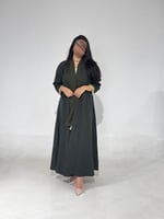 كتان اخضر مع أسواره ملونه