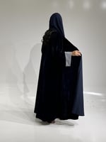 مخمل كحلي مع أسواره مبطنه