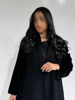 شاكيرا مع أكمام مخمل