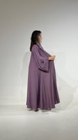 عباية كريب بحريني بنفسجي أكمام واسعة