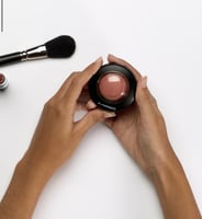 بلاشر ماك مينيراليز - LIKE ME LOVE ME