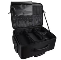 شنطة مكياج مقسمة وسيعة بعجلات