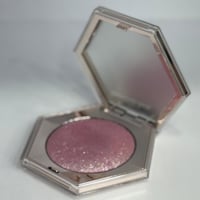 اضاءة وجه دايموند ويست - PINK