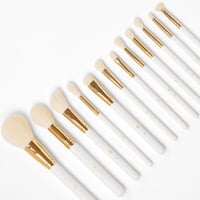 طقم فرش بي اتش ١٢ فرشة