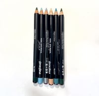 اكحال ملونه جورجينا بالحبه