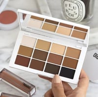 باليت شدو ميك اب باي ماريو