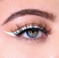 ايلاينر مويرا سائل محبرة الوان متعددة