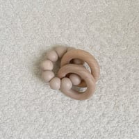 عضاضة سوار | بيج