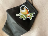 اكسسوار مطرز