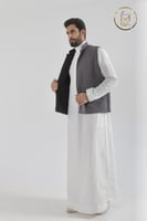 سديري جوخ لون اسود - رمادي