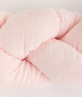 ظفيرة سرير-وردي