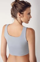 توب رياضي قصير بحمالات سميكة