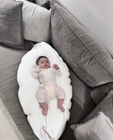 مخدة رضاعة (2 في1) للرضاعة + بطانية --لون بيج