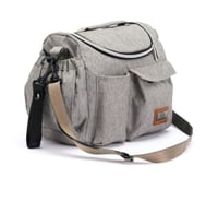 شنطة للرضاعة والحفاظات